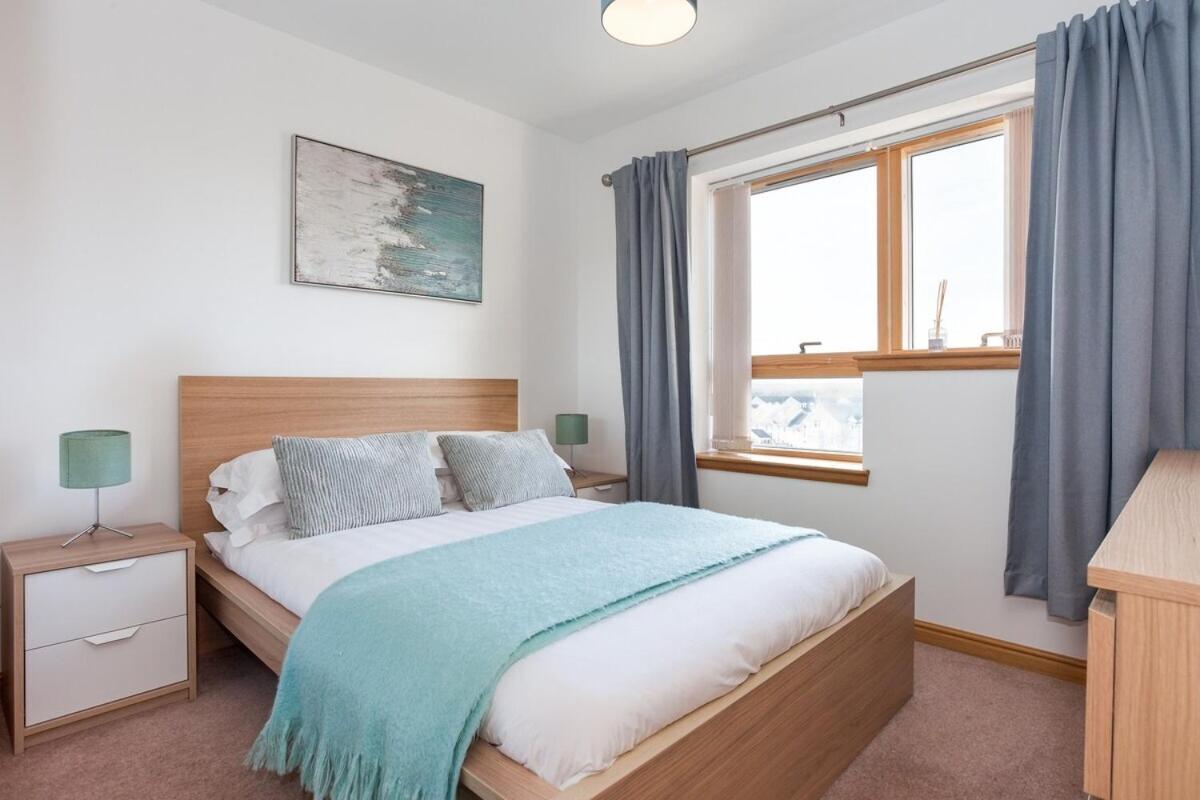 Executive 3 Bed Apartment Aberdeen Exterior photo